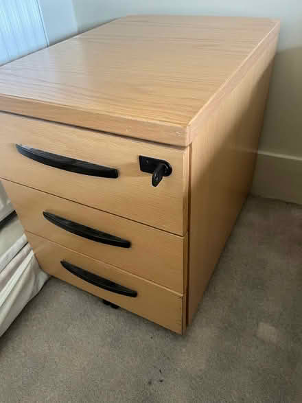 Photo of free Under desk drawers (Highgate N6 near Archway Road) #2