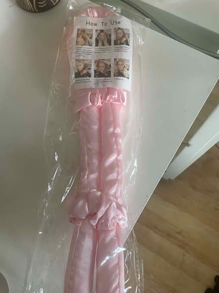Photo of free Hair curlers never used (N5 Highbury) #2