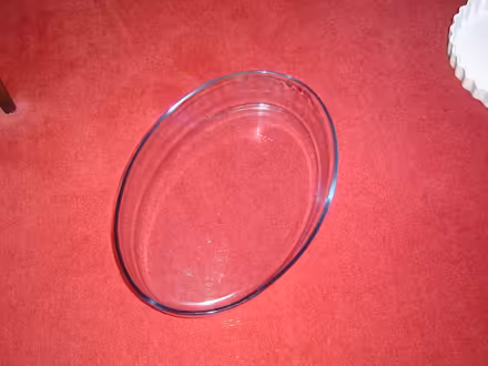 Photo of free Marinex oval pie dish (Melbourne DE73) #1