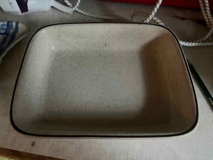 Photo of free Oven proof dishes and baking trays (Chessington KT9) #1