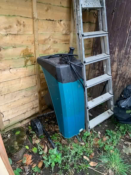 Photo of free Shredder (CT14) #2