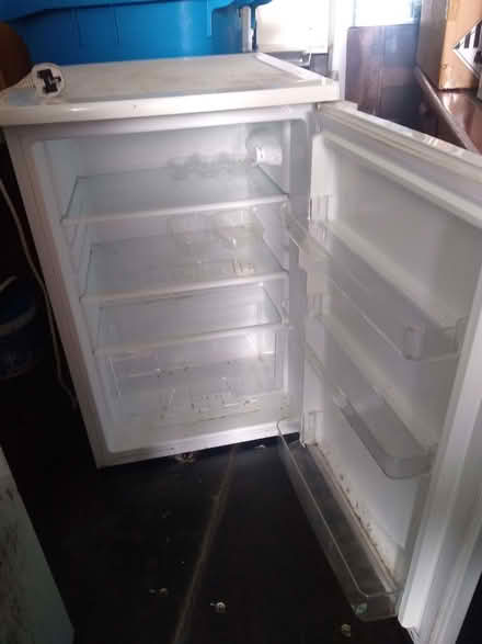 Photo of free Under worktop fridge (Smestow WV5) #2