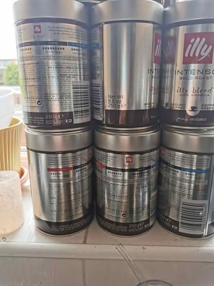 Photo of free Airtight coffee tins (FY8 heyhouses) #1