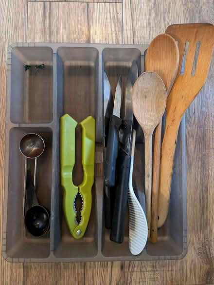 Photo of free Assorted kitchen stuff (Wollaton Park NG8) #1