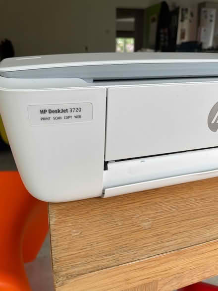 Photo of free HP DeskJet 3720 (kenilworth CV8) #1