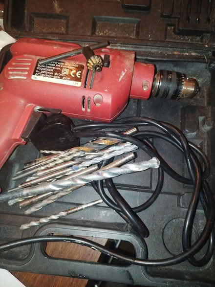 Photo of free Electric drill, works, chuck & bits (Tufnell Park, N7) #1
