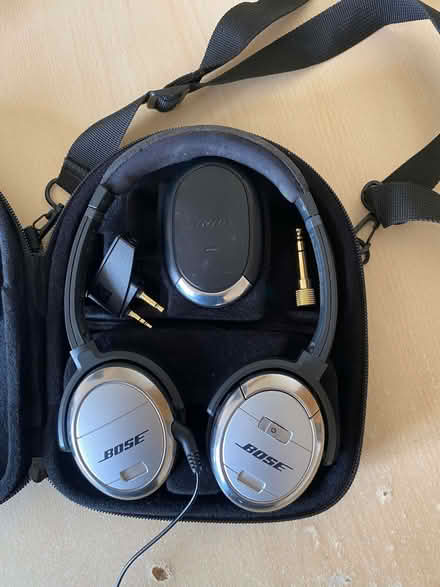 Photo of free Bose Headphones (King's College Playing Fields HA4) #1