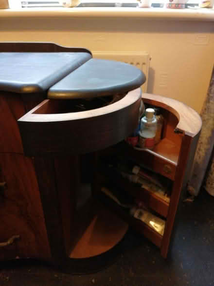 Photo of free Vintage drawers (Pelsall) #2