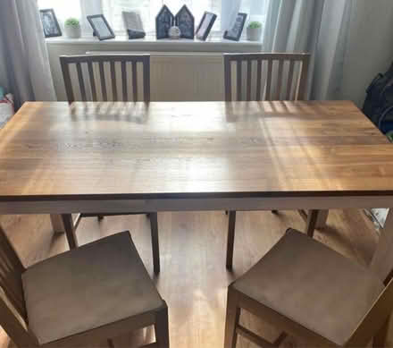 Photo of free Table and 4 chairs (De7 8rh) #1