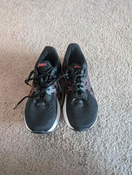 Photo of free Asics Mens Sneakers. Size 9 (Clearwater) #3