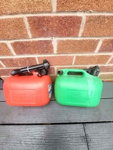 Photo of free Two 5L plastic fuel cans (Ashton upon Mersey M33) #2