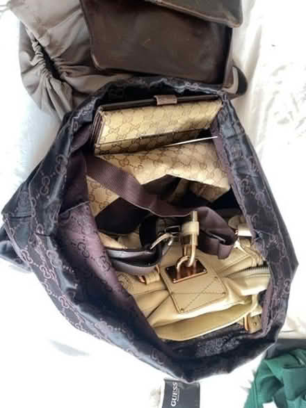 Photo of free Selection of handbags (Arnold NG5) #2