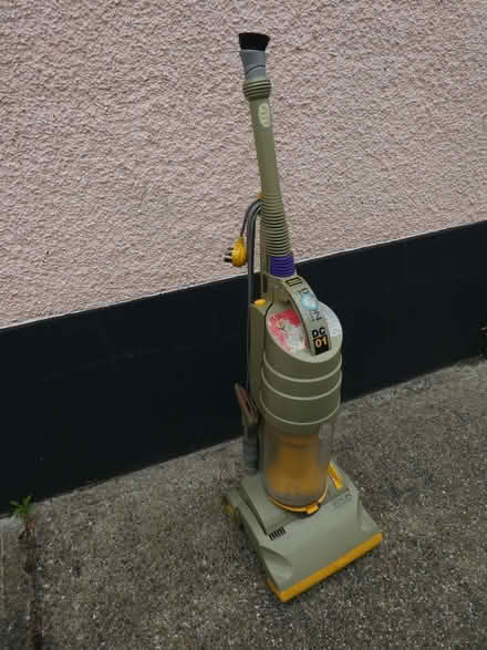 Photo of free Vacuum cleaner (Dyson DC01) (Rayleigh SS6) #1