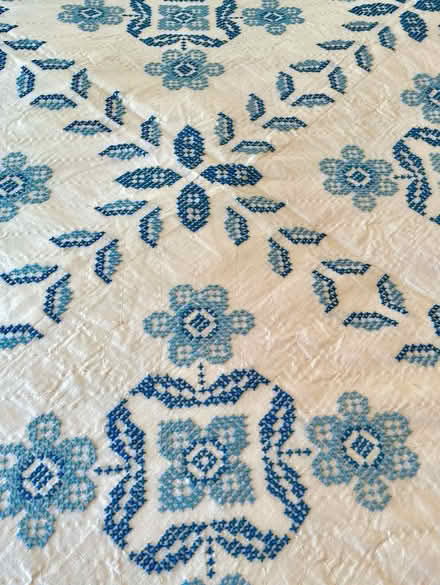 Photo of free Vintage bedspread (Fair Lawn - near BWay station) #2