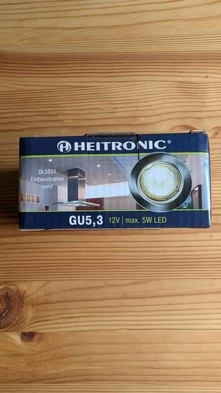 Photo of free 8 Recessed Spotlight GU5.3 / MR16 (EH21) #1
