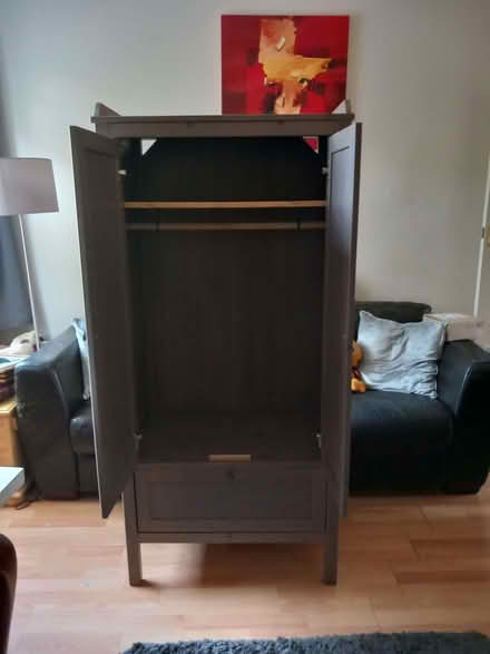 Photo of free Single wardrobe (Hove Edge HD6) #2