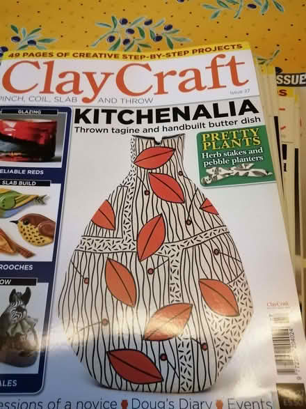 Photo of free Pottery magazines (Dunstable LU5) #1