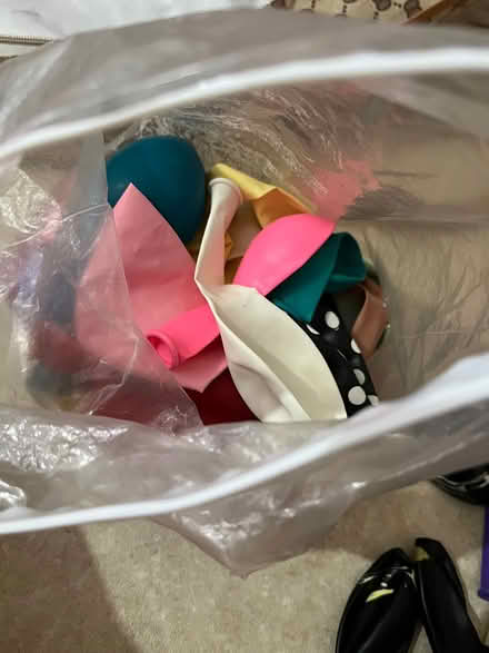 Photo of free Mixed bag of balloons (Dulwich) #1