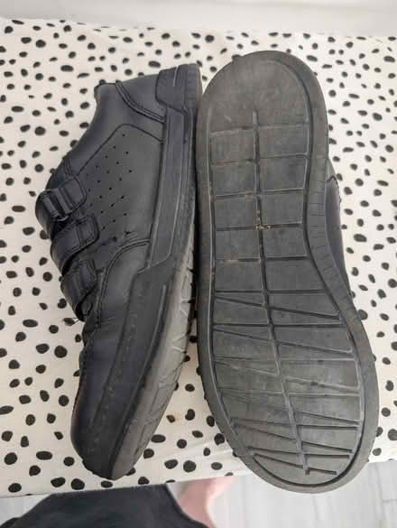 Photo of free Clarks shoes (BN27) #2