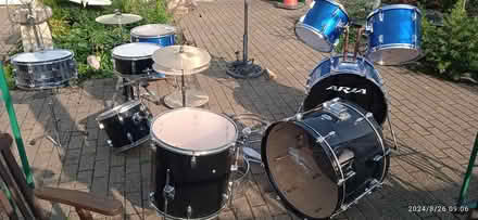 Photo of free Assorted drums (Standerwick BA11) #3
