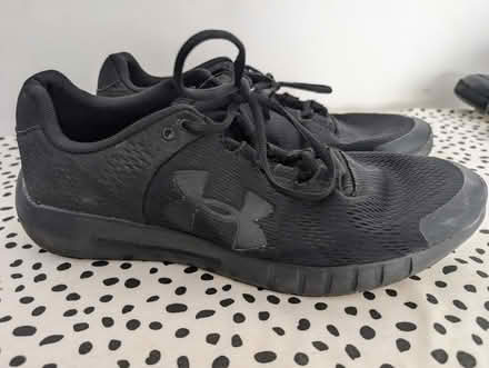 Photo of free Trainers (BN27) #2