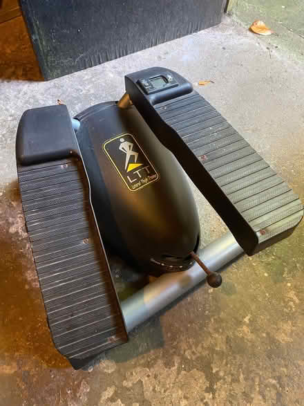 Photo of free Lateral thigh trainer (Greaves LA1) #1