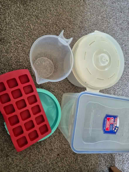 Photo of free Various baking and kitchen storage items as pictured (Buttershaw BD6) #1