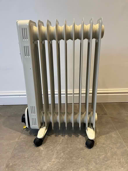 Photo of free oil filled electric radiators (Chalker's Corner TW9) #2