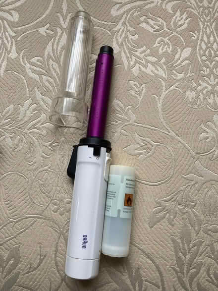 Photo of free 3 gas curling tongs (Eastbourne BN21) #2