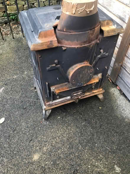Photo of free stove (Almondbury HD5) #4