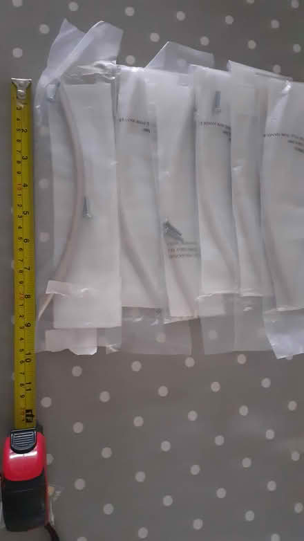 Photo of free 6 x Door/cupboard handles (Horsham Sx near station) #1