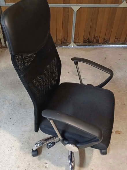 Photo of free Office chair (Chiseldon SN4) #2