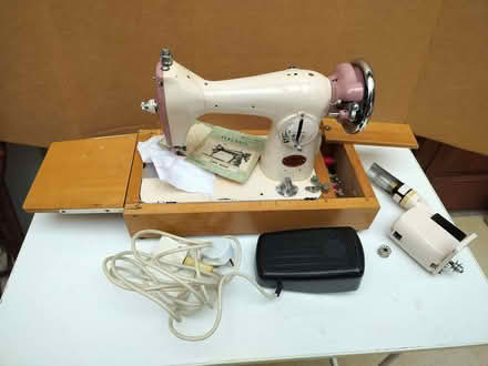 Photo of free old sewing machine with electric motor (Burleigh GL5) #1
