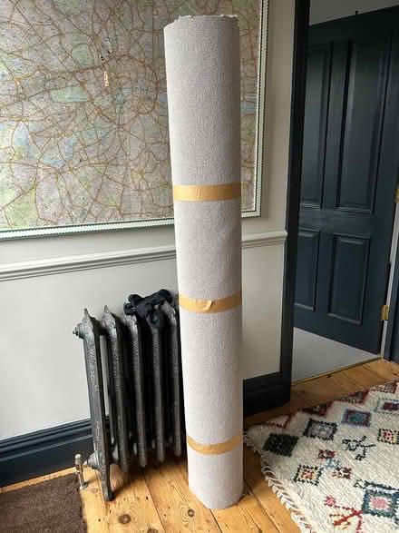 Photo of free New wool carpet large offcut (Tooting Bec/Balham) #1
