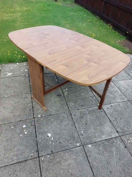 Photo of free Table and chairs (Woodside LU1) #3