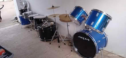 Photo of free Assorted drums (Standerwick BA11) #1