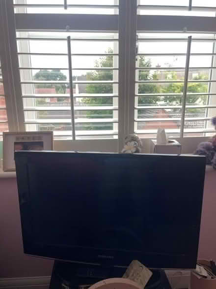 Photo of free Samsung television (Kenilworth CV8) #1