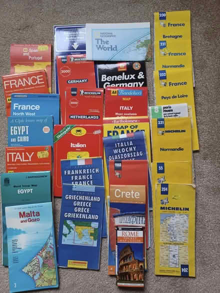 Photo of free collection of maps (Chiseldon SN4) #1
