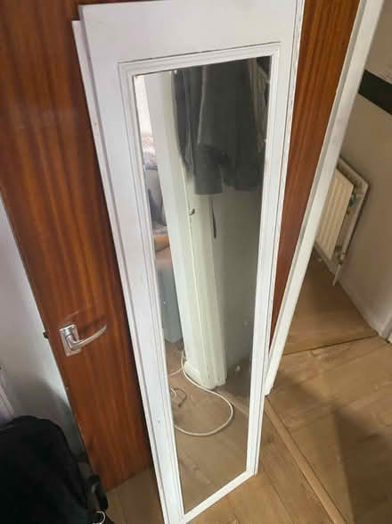 Photo of free mirror - to go today (Near Clapham North station.) #1