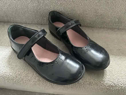 Photo of free School Shoes Junior Size 1 (Wandsworth Common) #1