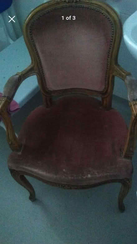 Photo of free Vintage carver chair (Harlow CM17) #1