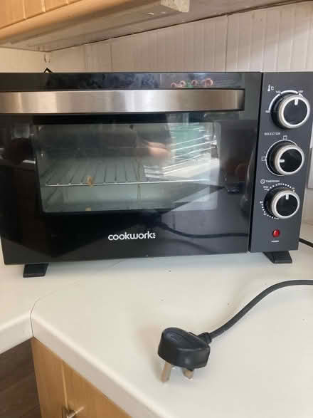 Photo of free Cookworks mini oven (PR4) #1