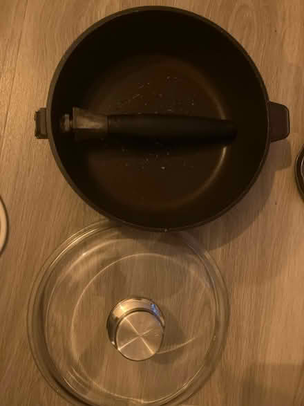 Photo of free Cooling pot (Walderslade woods, ME5) #1