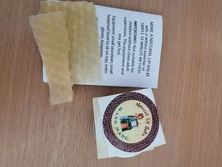 Photo of free 'Make a natural lip balm' kit (Bowston LA8) #2