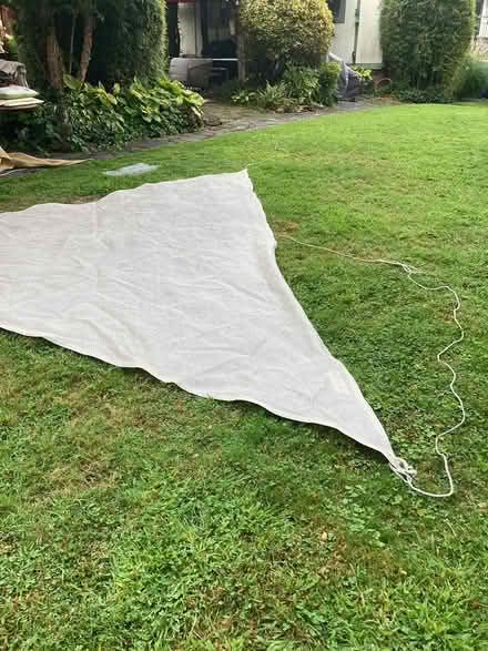 Photo of free Triangular shade (Yonkers near Bronxville) #1