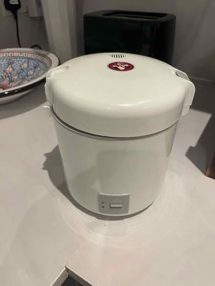 Photo of free Rice cooker - see details (TW10) #1