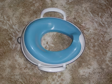 Photo of free Child toilet seat (Melbourne DE73) #1