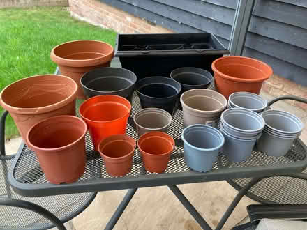 Photo of free Assorted plant pots (Apsley End SG5) #1