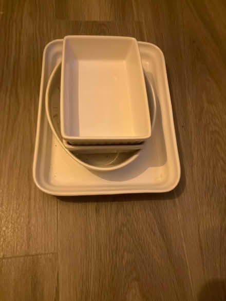 Photo of free Oven dishes (Walderslade woods, ME5) #1