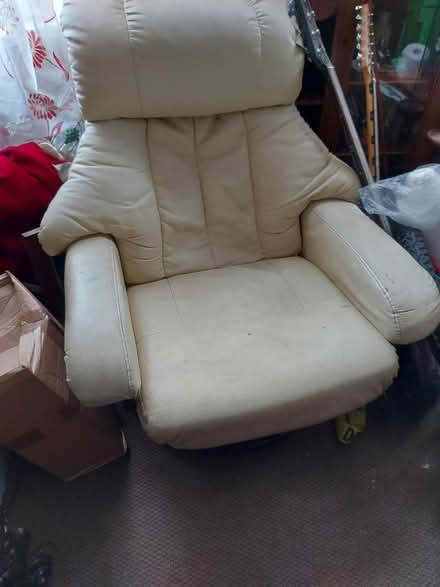 Photo of free Cream recliner chair (Grangetown, Cardiff, CF11) #4